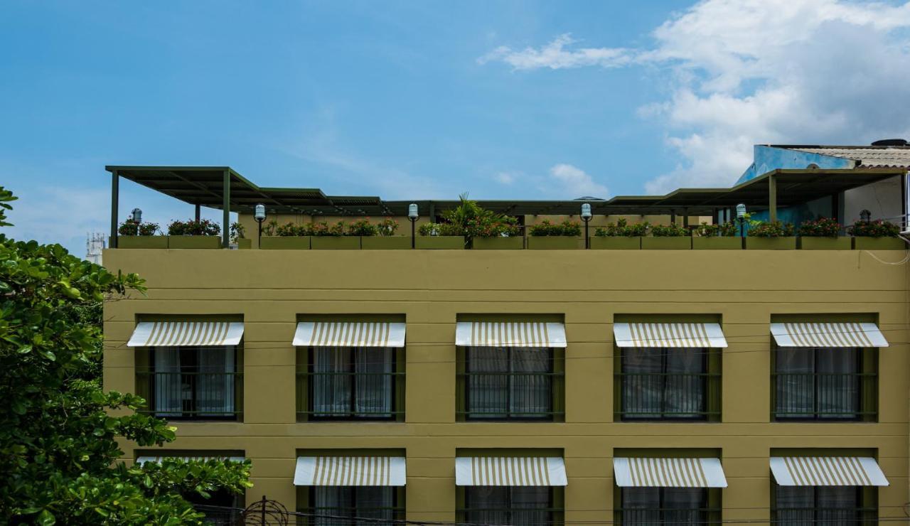 Oasis Fresh Hotel Santa Marta  Exteriör bild